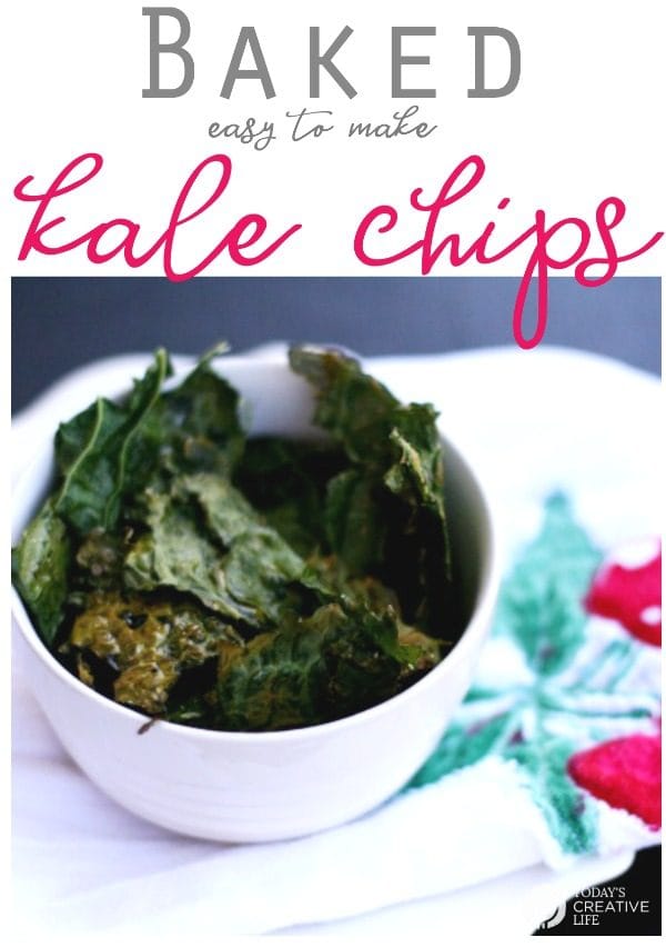 easy to make Kale Chips recipe | Baked Kale Chips or Crisps. Superfood snack ideas | TodaysCreativeLife.com