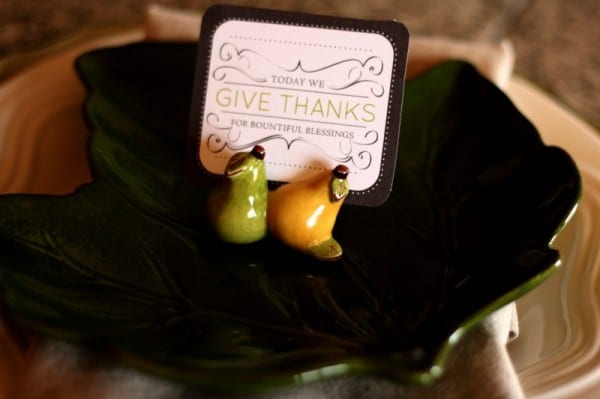 Thanksgiving Table Place Cards | Free Printables on Today's Creative Life