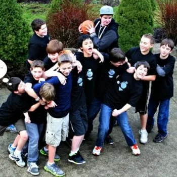 Birthdays | Modern Warfare birthday party for boys | TodaysCreativeBlog.net