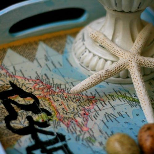 Decoupage How To | Vintage map tray by TodayscreativeLife.com