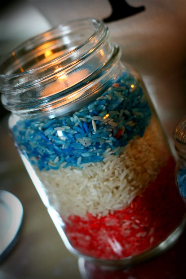 Memorial Day Craft - DIY Decor | Red White and Blue Table Decor for Memorial Day, Fourth of July or Labor Day! Coloring Rice is easy and the perfect kids craft. | See more on Today's Creative Life by clicking the photo. 