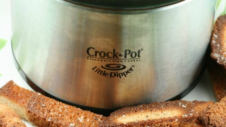 Little Dipper CrockPot Chocolate Fondue - A Year of Slow Cooking