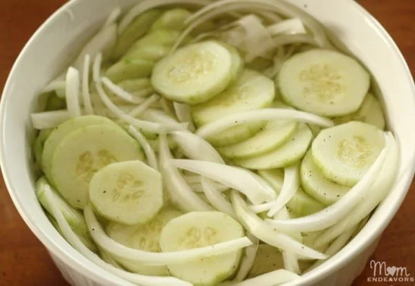 Vinegar Cucumbers Salad Recipe | Find more recipes on TodaysCreativeBlog.net