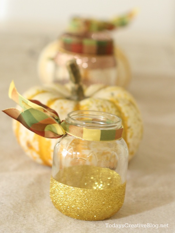 diy glittered jars | todayscreativeblog.net