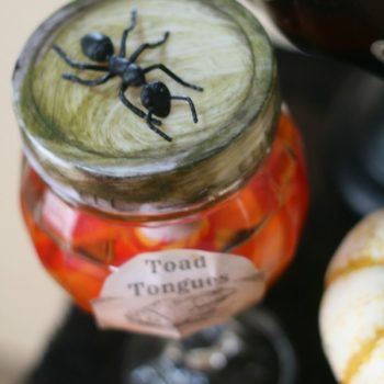 DIY Halloween Apothecary Jars Tutorial | TodaysCreativeLife.com