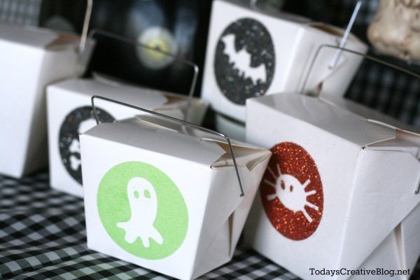 Halloween Craft Ideas Candy Boxes | TodaysCreativeLife.com