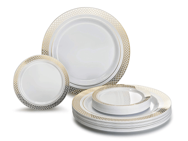 Disposable Plates for Easy Entertaining | TodaysCreativeLIfe.com