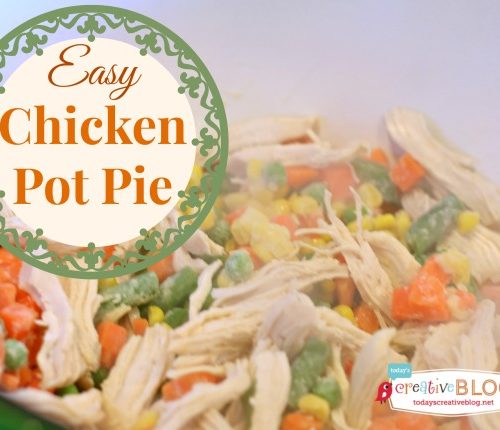 Easy Chicken Pot Pie Recipe | Find more delicious dinner ideas on TodaysCreativeLife.com
