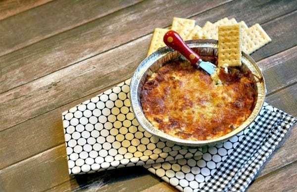 Jalapeno Cheeses Dip | Hot and cheesy party dip | Spicy dip recipes | TodaysCreativeLife.com