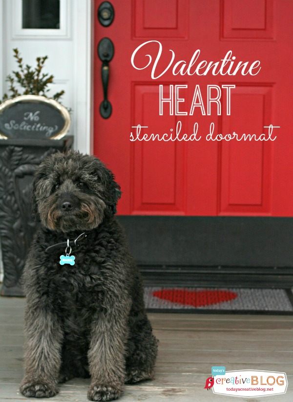 Heart Stenciled Doormat | TodaysCreativeBlog.net