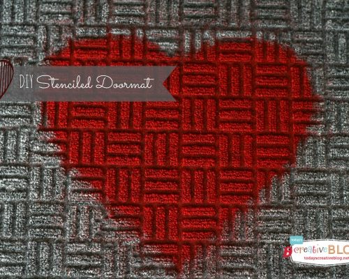 heart stenciled doormat | TodaysCreativeBlog.net