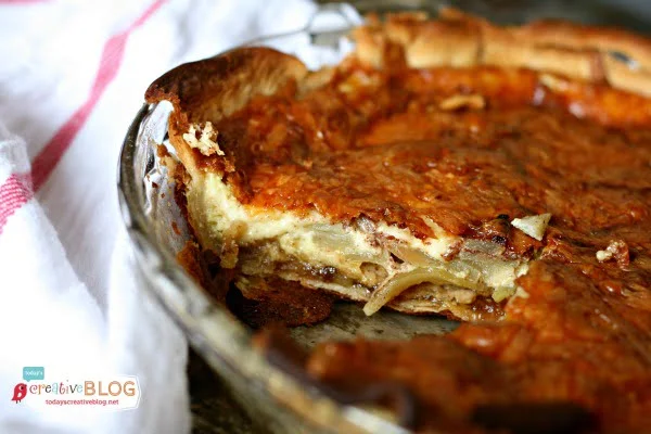 Apple Quiche REcipe | TodaysCreativeBlog.net