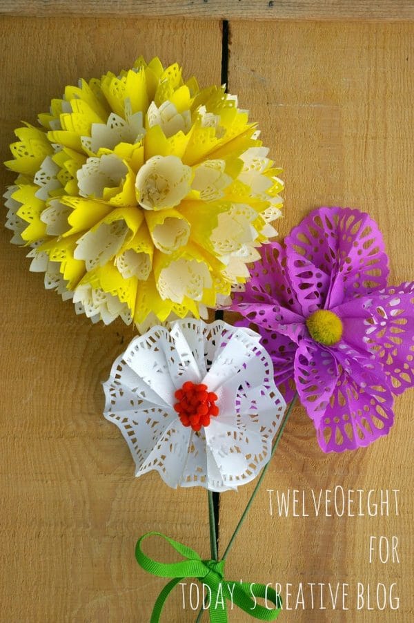 DIY Paper Doily Flowers | Paper flowers are easy to make! Instead of using tissue, we're using doilies. See the step by step tutorial on TodaysCreativeLife.com