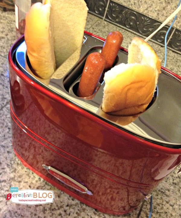 Hot Dog Toaster | TodaysCreativeBlog.net