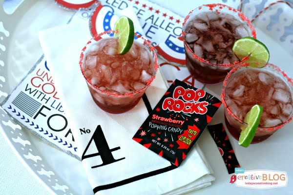 4th of July Drink with Pop Rocks | Fourth of July Cape Codder Cocktail Recipe | Find more holiday ideas at TodaysCreativeLife.com