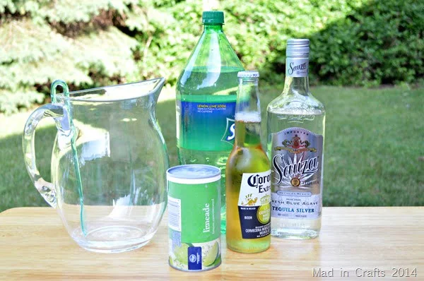 Beer Margaritas Recipe| Make margaritas using Beer! Fast and easy! This large batch party drink makes it easy on the hostess. Bring on the warm weather and cool drinks! 