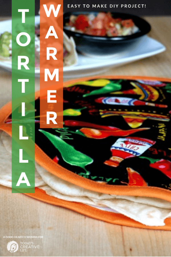 DIY Tortilla Warmer sewing project | TodaysCreativeLife.com