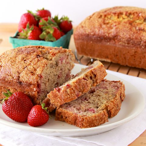Strawberry Banana Bread Recipe | What's Cooking with Ruthie | TodaysCreativeBlog.net