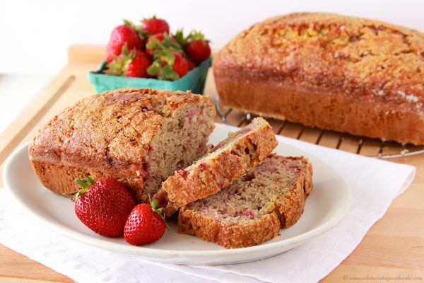 Strawberry Banana Bread Recipe | What's Cooking with Ruthie | TodaysCreativeBlog.net