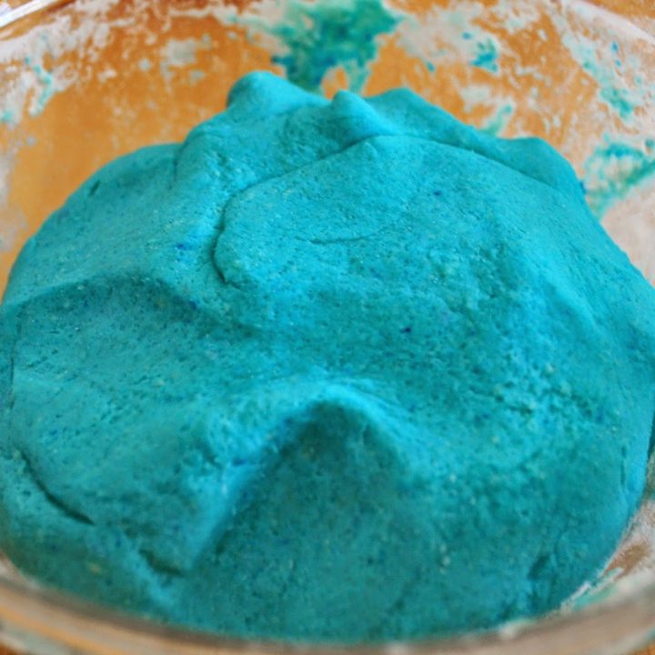 Soapy Dough - Play Dough Recipe | TodaysCreativeBlog.net