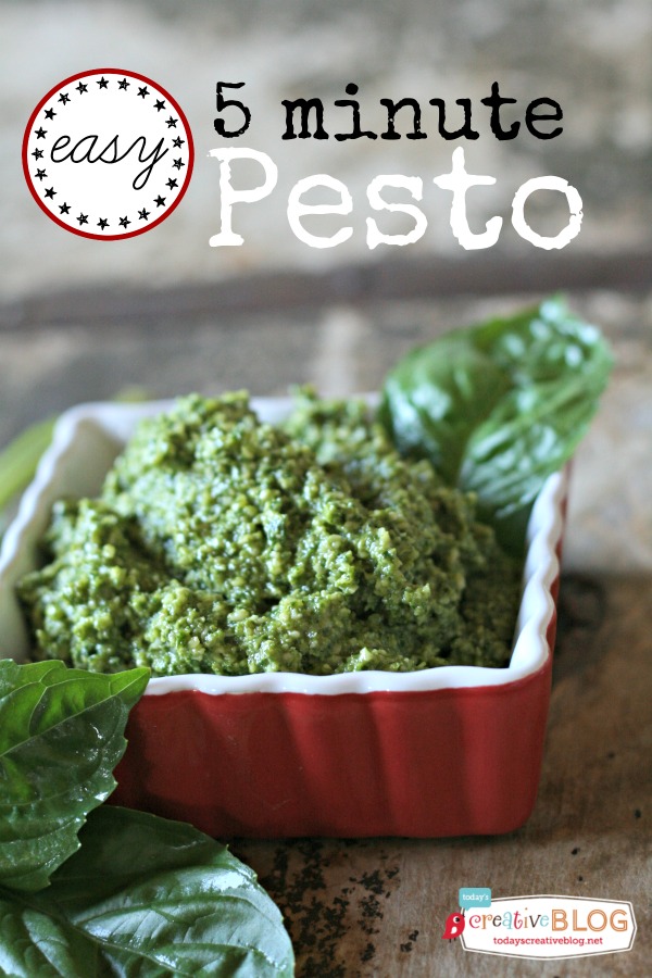 Easy Pesto Recipe | This 5 minute pesto recipe is packed with flavor. Made with fresh ingredients. Find the recipe on TodaysCreativeLife.com