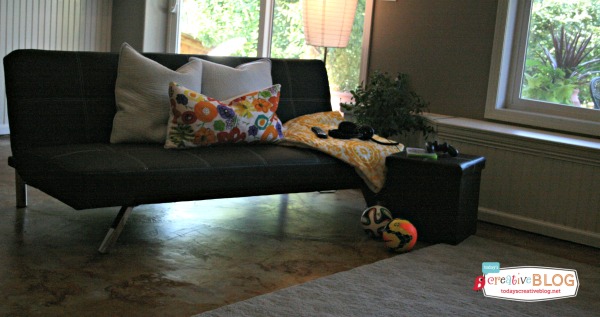 Decorating for Teens | Creating a Teen hangout makes your home teen friendly! See more ideas on TodaysCreativeLife.com