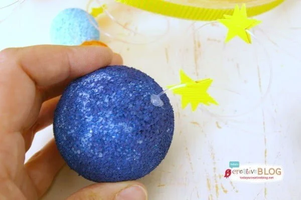 DIY Solar System Kids Craft | Styrofoam Kit | Crafts for Kids | Space Projects for Kids | DIY Space Mobile | TodaysCreativeLife.com