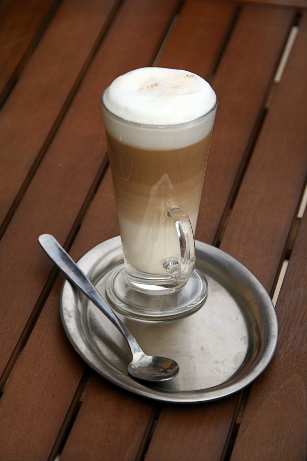 DIY Tea & Coffee Lattes - Make it at Home | TodaysCreativeBlog.net