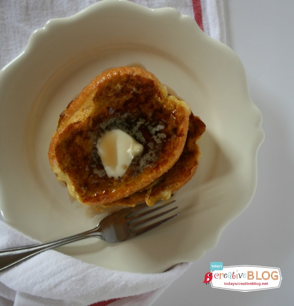 Pumpkin Crusted French Toast | TodaysCreativeBlog.net