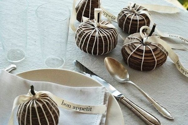 10 Creative Thanksgiving Table Settings | TodaysCreativeBlog.net