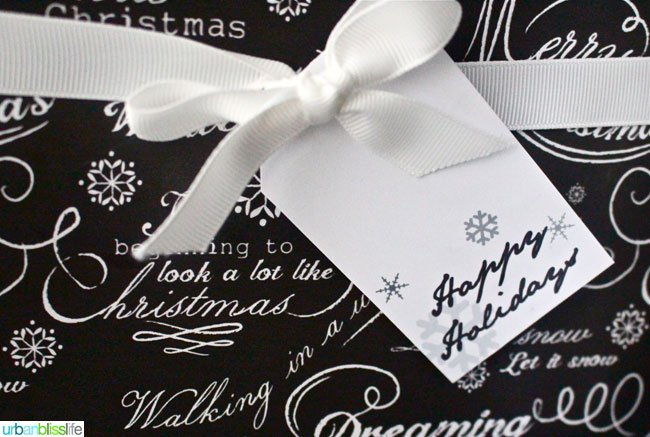 Holiday Gift Tag Printables | TodaysCreativeBlog.net