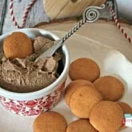 Gingerbread Cream Cheese Spread