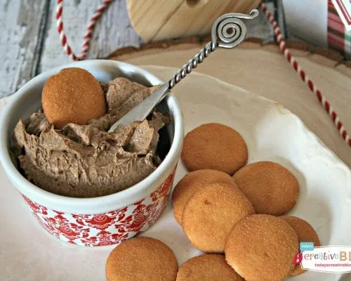 Gingerbread Cream Cheese Spread | TodaysCreativeBlog.net