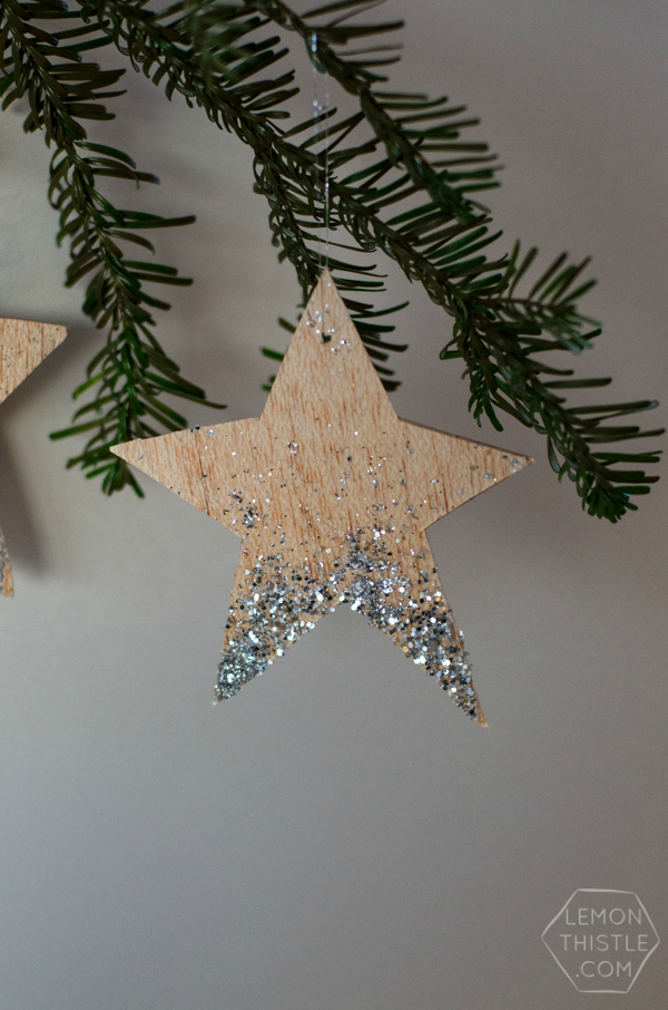 DIY Glittered Wood Star Ornaments | TodaysCreativeBlog.net