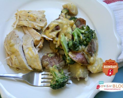 Slow Cooker Cheesy Chicken Broccoli Potato Casserole | TodaysCreativeBlog.net