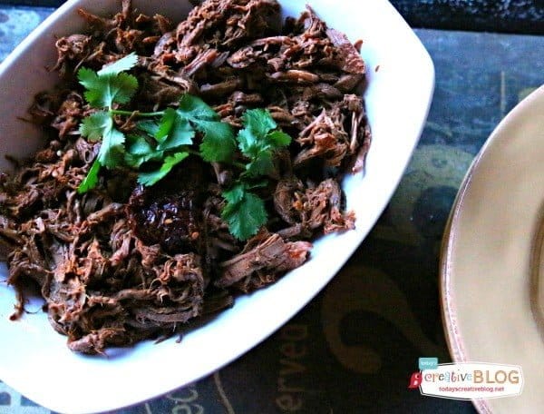 Slow Cooker Chipotle Pepper Shredded Beef | Find more Slow Cooker Sunday Recipes on TodaysCreativeBlog.net