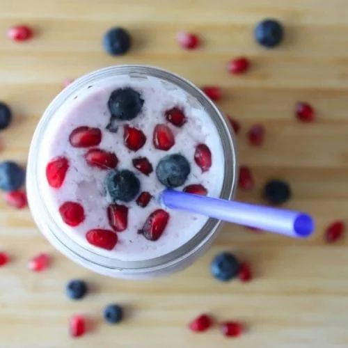 Pomegranate Blueberry Coconut Smoothie | TodaysCreativeBlog.net