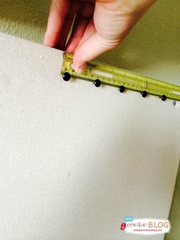 DIY Large Memo Board | Fabric Bulletin Board | TodaysCreativeBlog.net