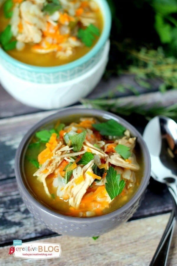 Slow Cooker Turkey Barley Soup Recipe | Slow Cooker Sunday | TodaysCreativeblog.net