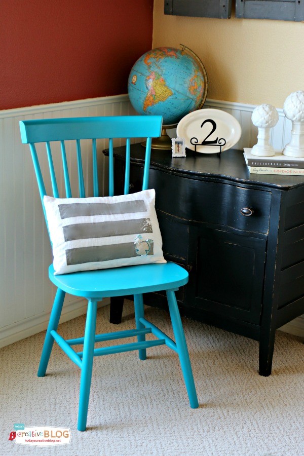 Stylish and Affordable Decorating | Transform your space with a pop of color! See more creative ideas on TodaysCreativeLife.com