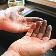 How to Clean Greasy Hands