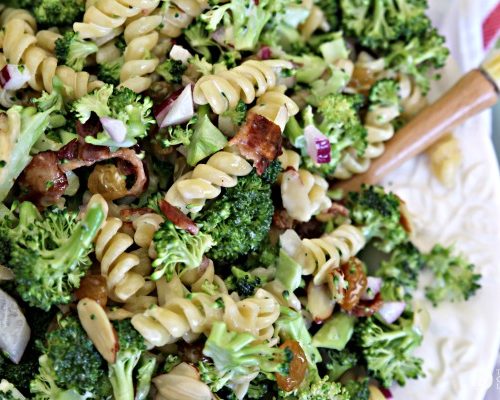 Broccoli Salad with Pasta | TodaysCreativeLife.com