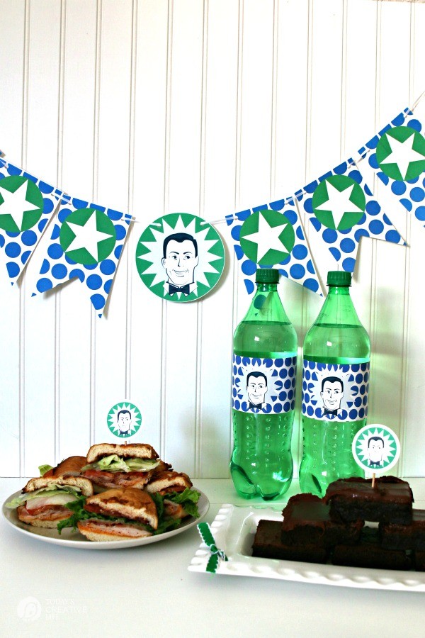 Father's Day Printables for quick celebrations! Printable Father's Day Banner, Bottle wrappers and food picks | See more printables on TodaysCreativeLife.com