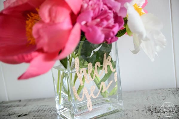 DIY Glittered Vase | Cricut Explore DIY Project | See more creative ideas on TodaysCreativeLife.com