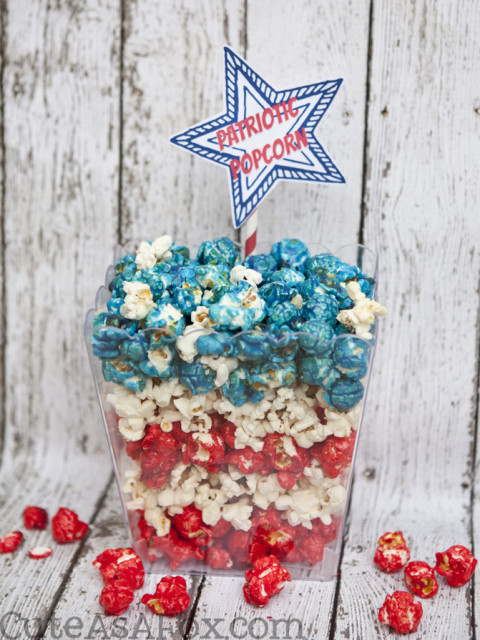 Red White & Blue Patriotic Popcorn | 4th Of July | See the recipe on TodaysCreativeLife.com