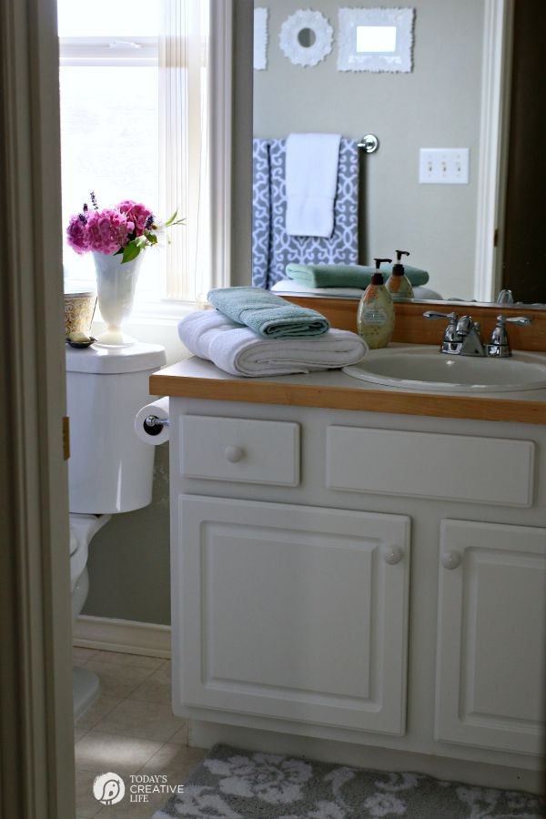 $110 Bathroom Update | Update and makeover your bathroom inexpensively. Bathroom Decorating ideas and more. on TodaysCreativeLife.com