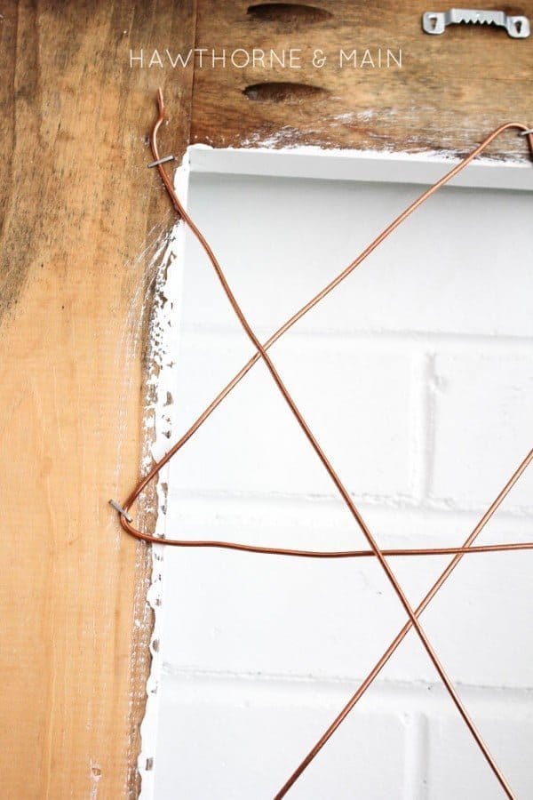 DIY Home Project - Copper Wire Photo Display by Hawthorne and Main for TodaysCreativeLife.com