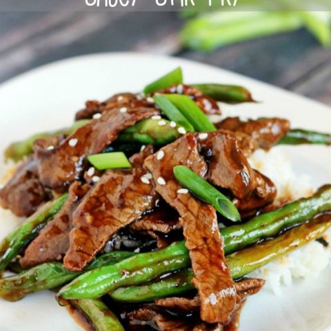 Chinese Beef and Green Bean Stir Fry | This quick and easy, yet healthy and delicious recipe will be a family favorite! See recipe on TodaysCreativeLife.com