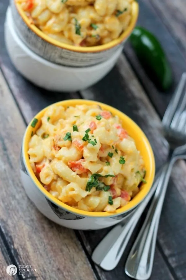 bowls of Mexican mac and cheese