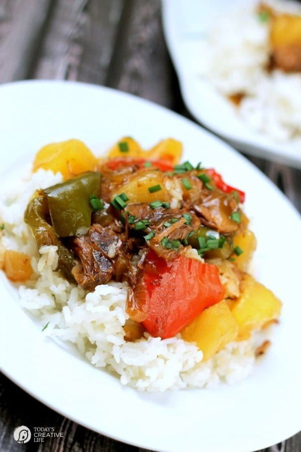 Slow Cooker Sweet and Sour Island Beef Recipe | Find more Slow Cooker Sunday Recipes great for easy dinners | TodaysCreativeLife.com